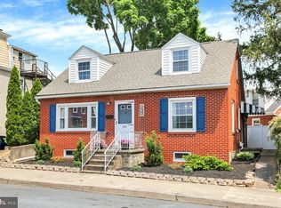 130 N Spring St, Middletown, PA 17057