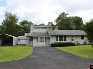 142 Blou Clower Point, Bull Shoals, AR 72619