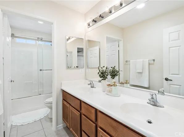 2639 Chicory Ln #2639, Palmdale, CA 93551