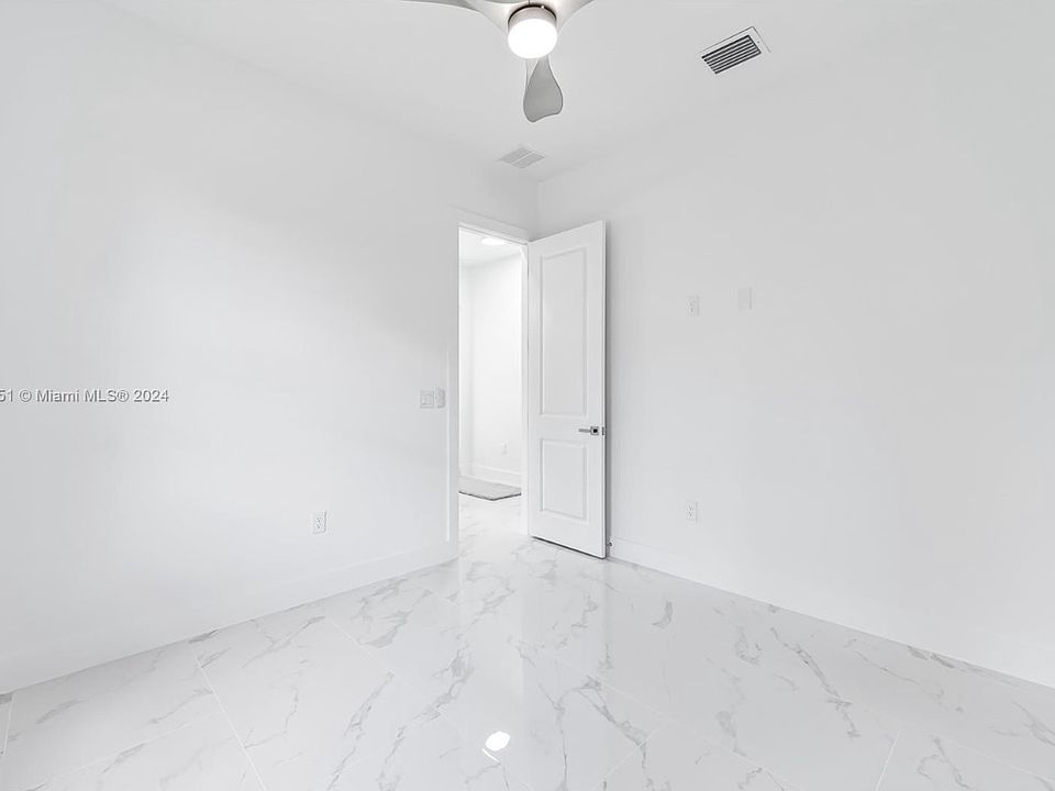 1st image of 4714 Douglas Ln