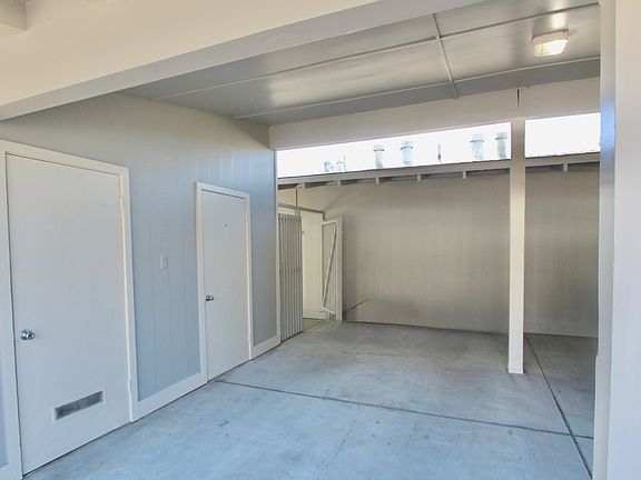 4th image of 26 Circle Dr APT B