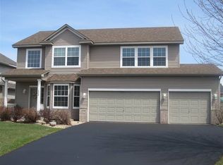10988 Eagle View Cir, Woodbury, MN 55129