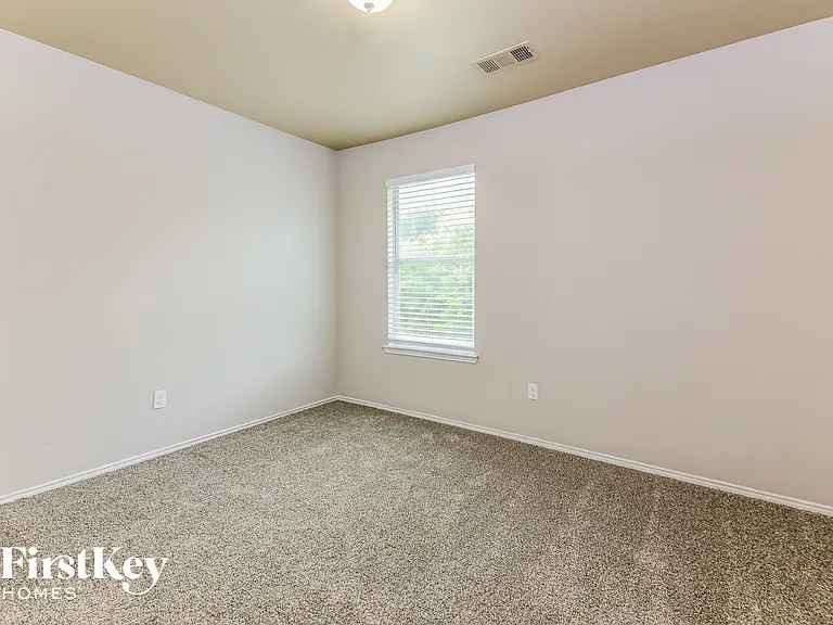 3605 Smoketree Dr — Photo 12