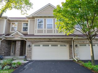 4513 Jenna Rd #3, Glenview, IL 60025