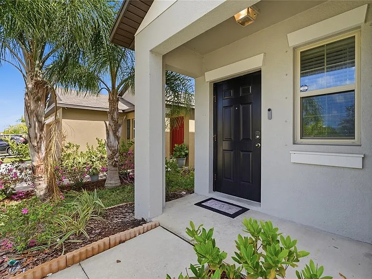 861 Olive Conch St — Photo 5