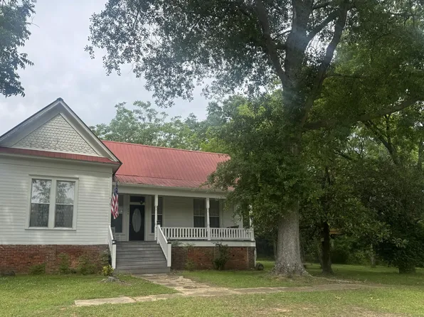 244 Chestnut St, Maben, MS 39750