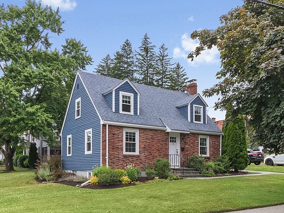2nd image of 79 Cedarwood Ave