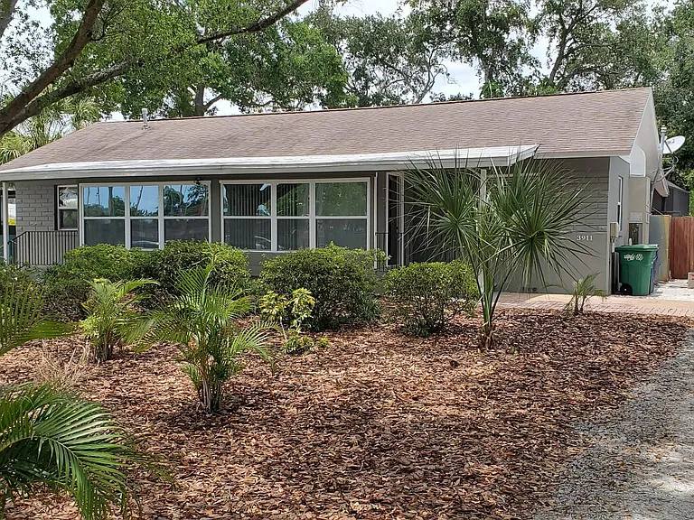 3911 W Morrison Ave — Photo 3