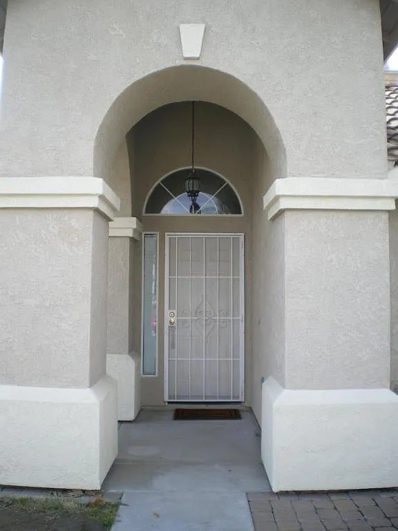 1260 Avenida Rosa Mundi — Photo 2