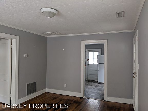 2nd image of 1910 Winder St