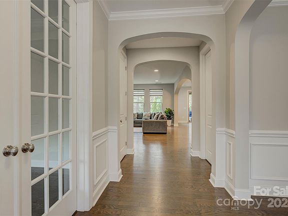 5th image of 16419 Doves Canyon Ln