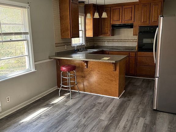 4th image of 4367 Pharr Ave