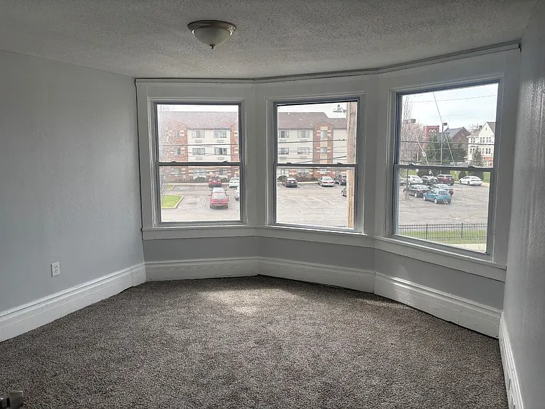 1345 Addison Rd — Photo 29