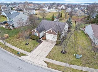 1118 Kinross Dr, Avon, IN