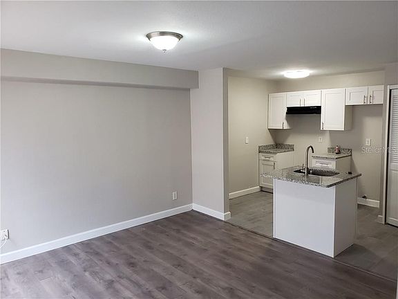 3rd image of 4736 Walden Cir #13