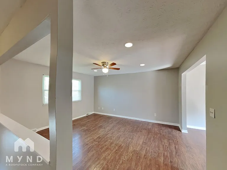 830 Upwoods Dr — Photo 4