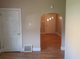 329 N Main St, Houston, PA 15342