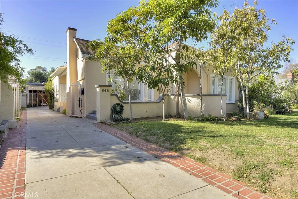 Building Photo - 648 Patterson Ave