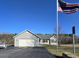 3A39 General Grant Dr, Apple River, IL 61001