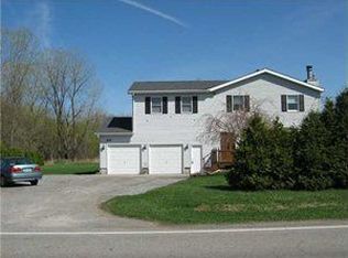 3293 Hosmer Rd, Gasport, NY 14067