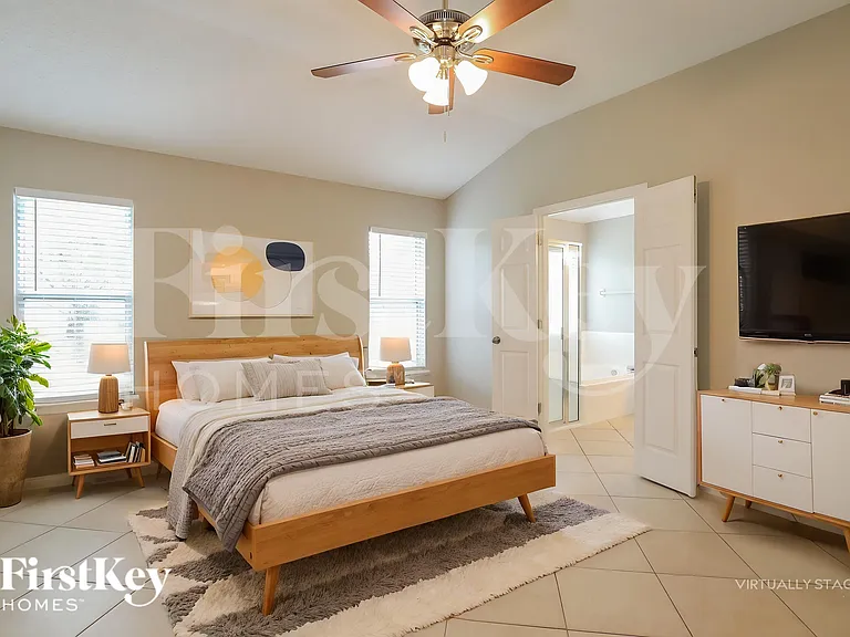 5372 Chestnut Lake Dr — Photo 12