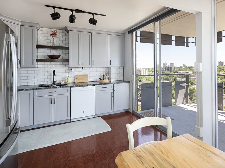 790 N Washington St #1210 — Photo 8