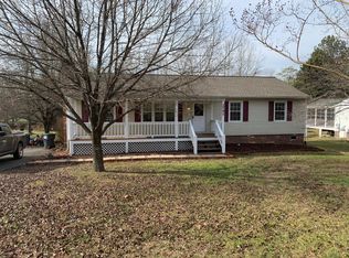 2141 Aquia Dr, Stafford, VA 22554