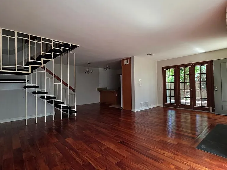3837 Camino Lindo — Photo 2