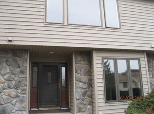 301 Cheyenne Rd, Lafayette, NJ 07848