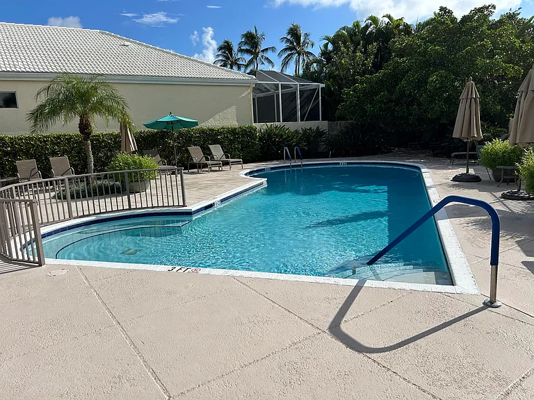 152 Coral Cay Dr — Photo 27