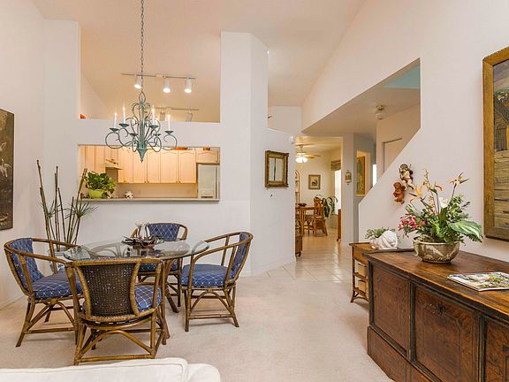 5th image of 838 Poinsetta Dr #0