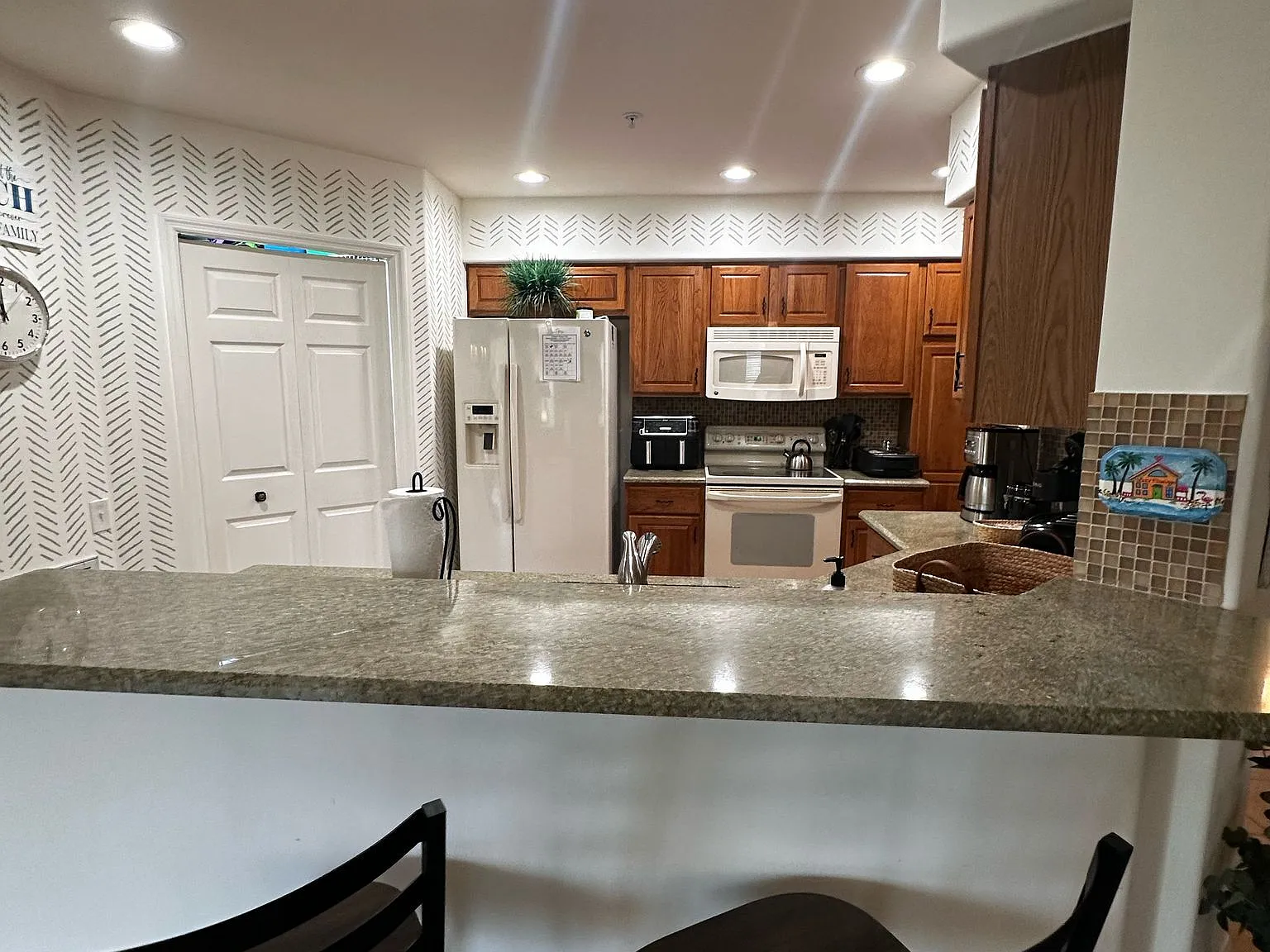 9170 Southmont - 201 - 201 — Photo 2