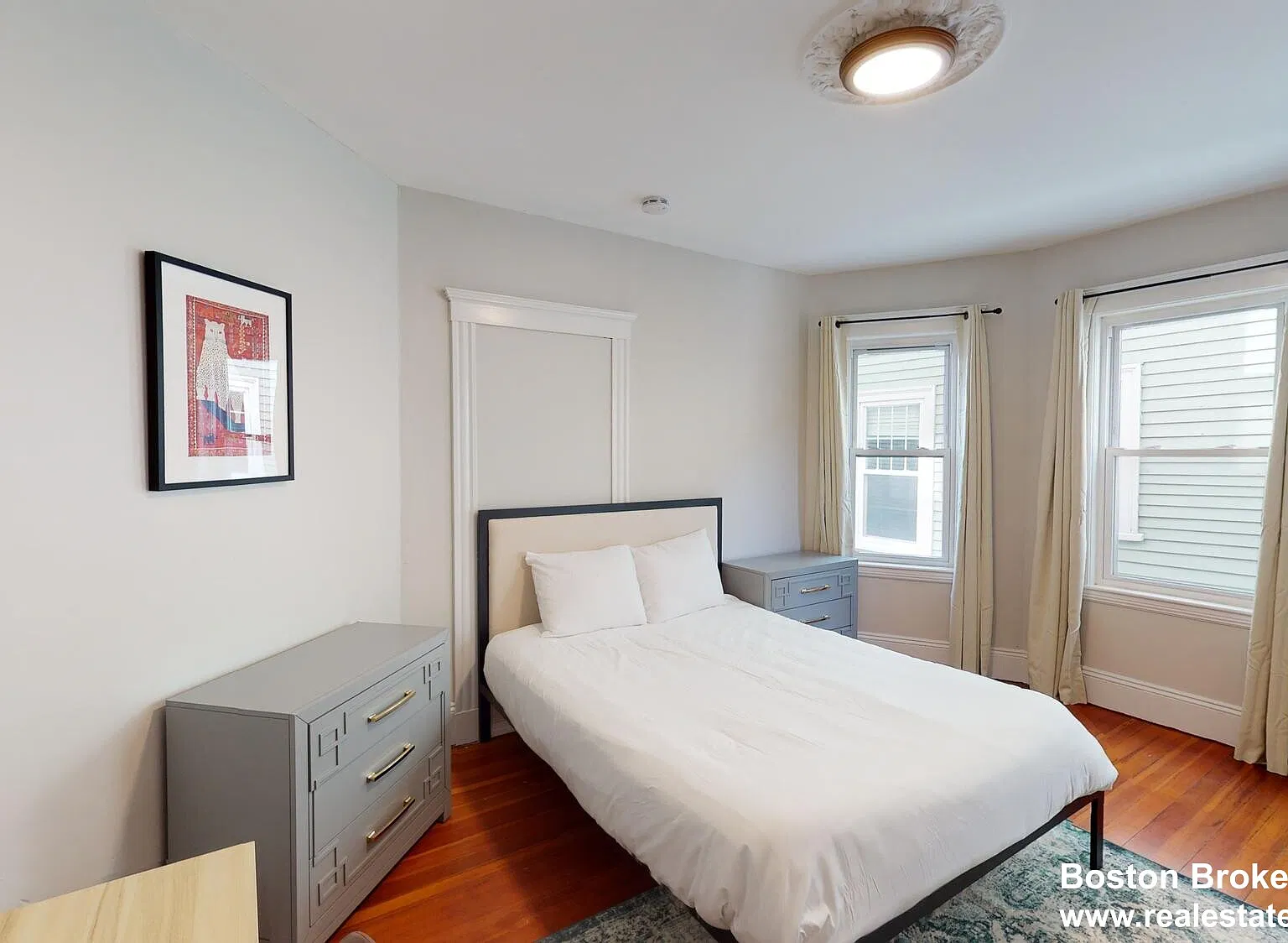 5 bed, 9999 sqft, $950 — Photo 2