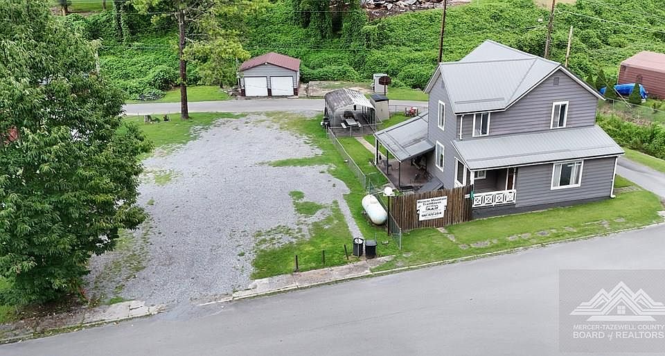 1st image of 2431 Miracle Mountain Rd