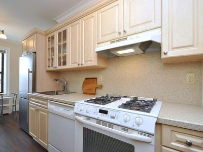 127 Garth Road #2D, Scarsdale, NY, 10583