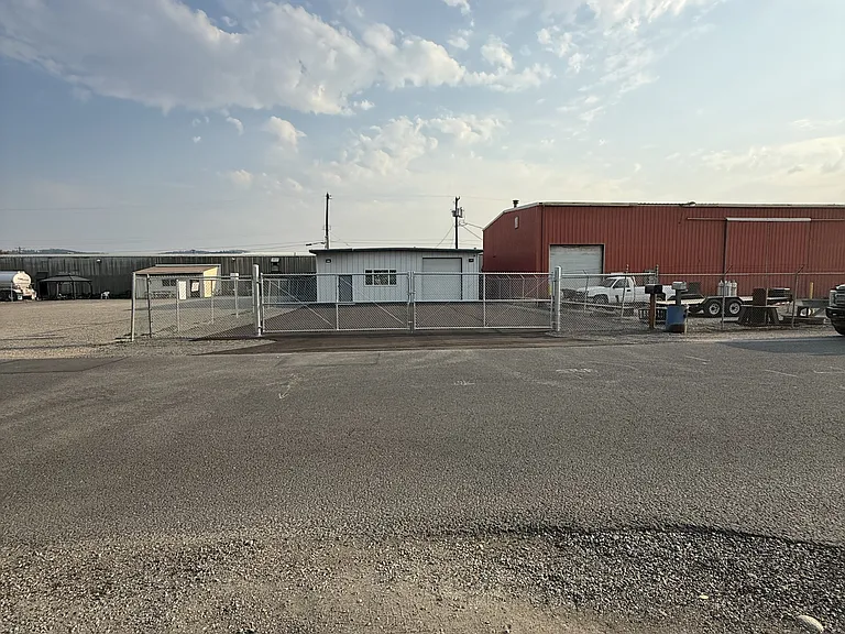 5324 E Sharp Ave #1 — Photo 30