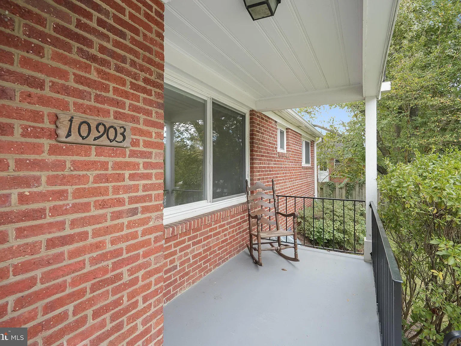 3 bed, 2.5 bath, 1706 sqft, $3,250 — Photo 4