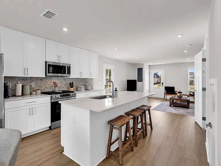 2504 Rowyn St — Photo 13