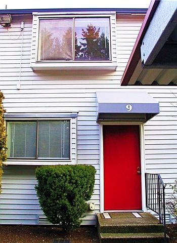 1st image of 9 146th Ave SE