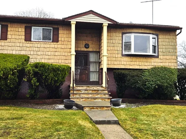 70 Saint Francis Street, Roosevelt, NY 11575