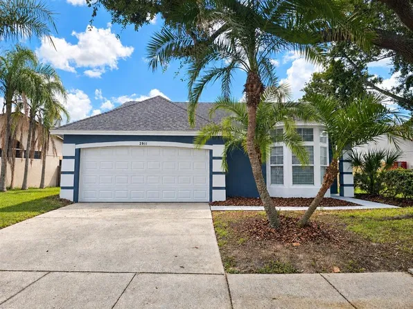 2911 DICKENS CIRCLE, KISSIMMEE, FL 34747