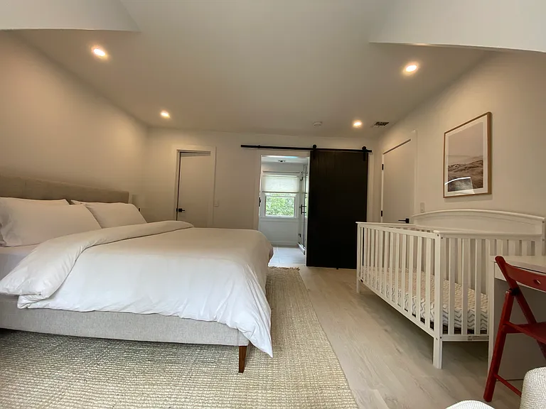 133 Middle Hwy — Photo 46