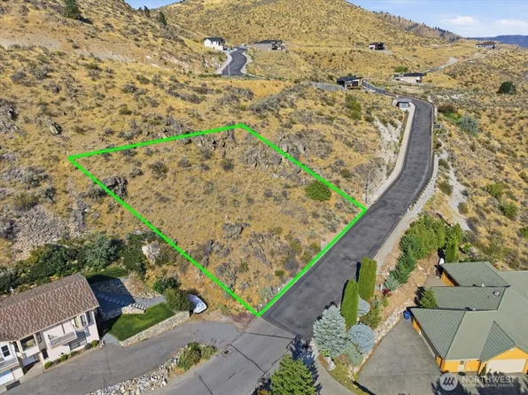 137 Long Drive, Chelan, WA 98816