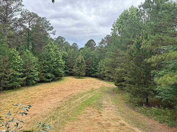 2nd image of 1087 Bobby Faucette Rd