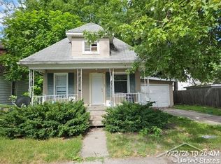 1925 N Oakley St, Saginaw, MI 48602