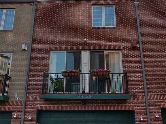 3rd image of 9622 Black Maple Dr