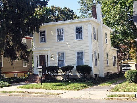 1st image of 356 S Main St