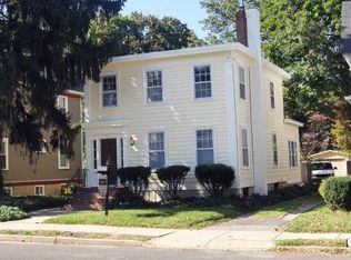 356 S Main St, Hightstown, NJ 08520