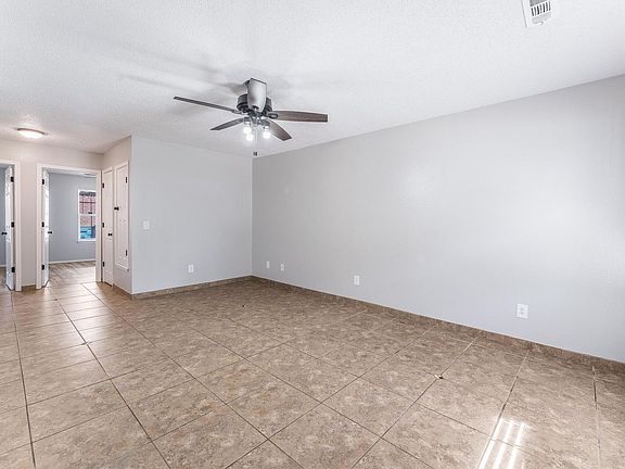 4th image of 3300 SW Landau Ct APT 1 & 2