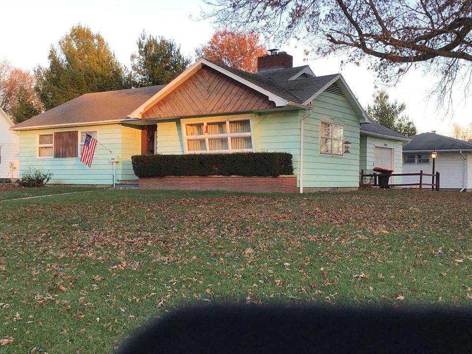 2nd image of 1020 N Jackson St